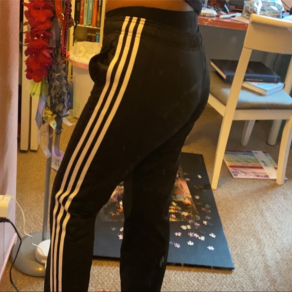 ADIDAS SWEATS